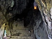 18 Alla Grotta della Cornabusa (1123 m)